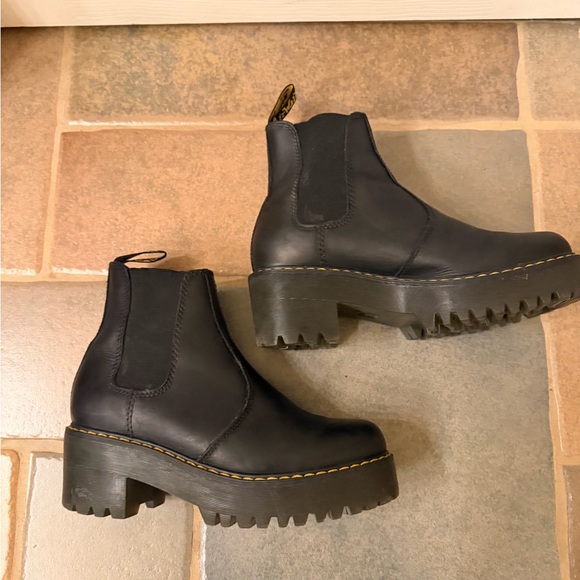 Dr Martin Rometty Boos - Picture 4 of 8